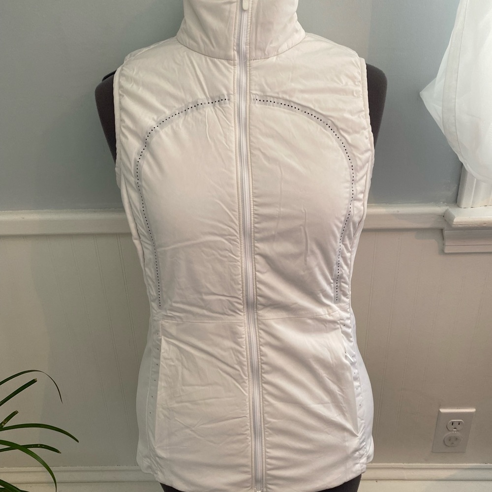 Lululemon Vest - size 8